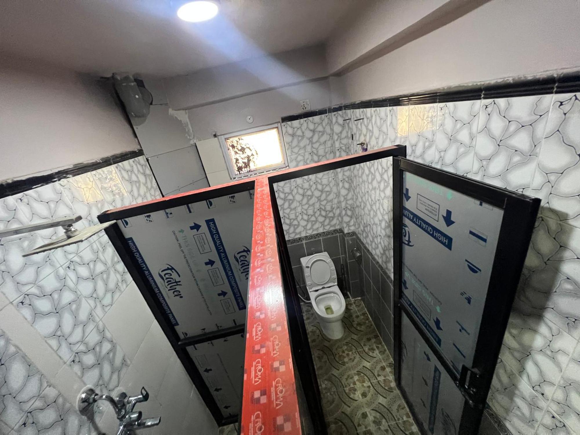 Hello Ktm Hostel Катманду Экстерьер фото