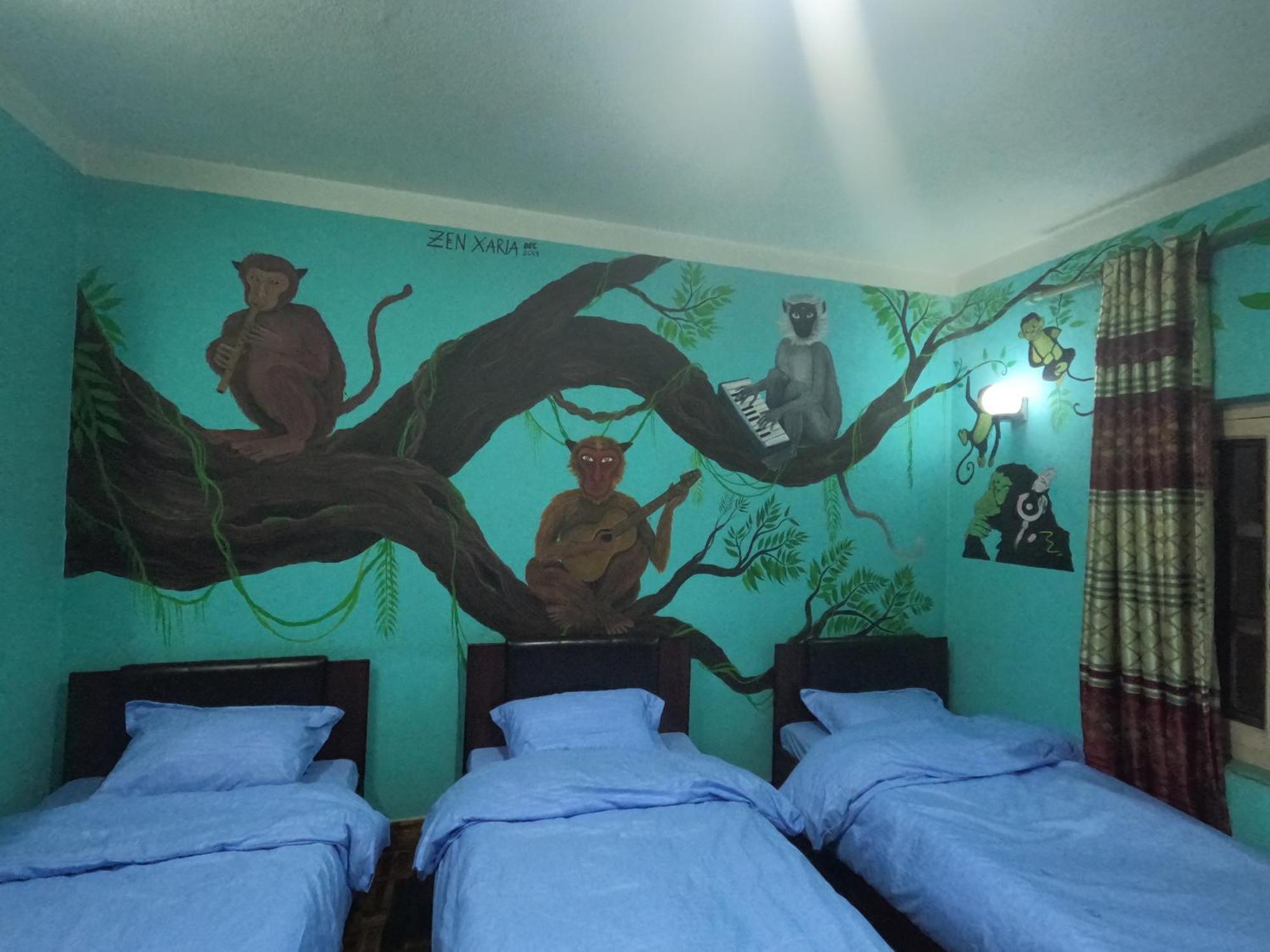Hello Ktm Hostel Катманду Экстерьер фото