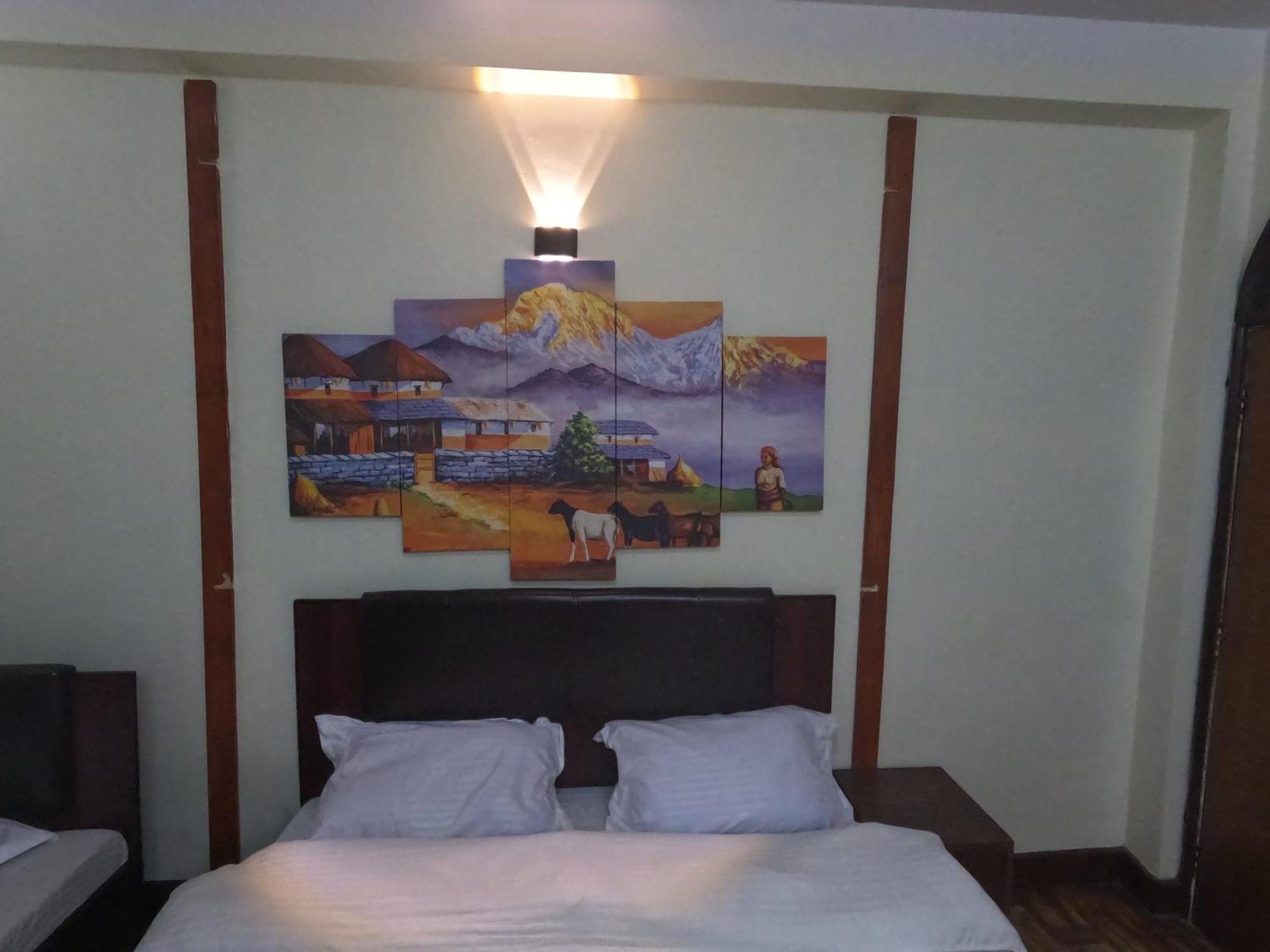 Hello Ktm Hostel Катманду Экстерьер фото
