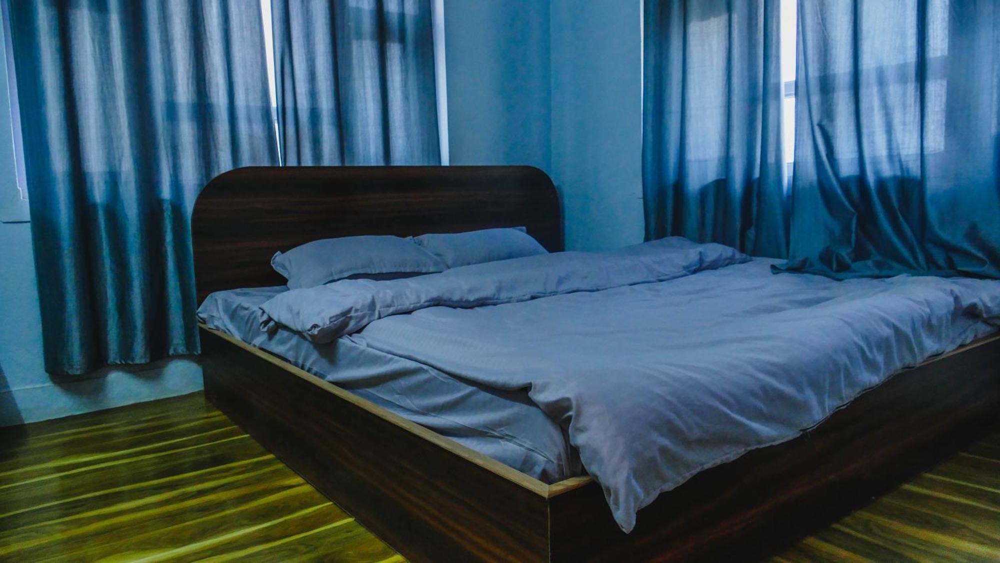 Hello Ktm Hostel Катманду Экстерьер фото